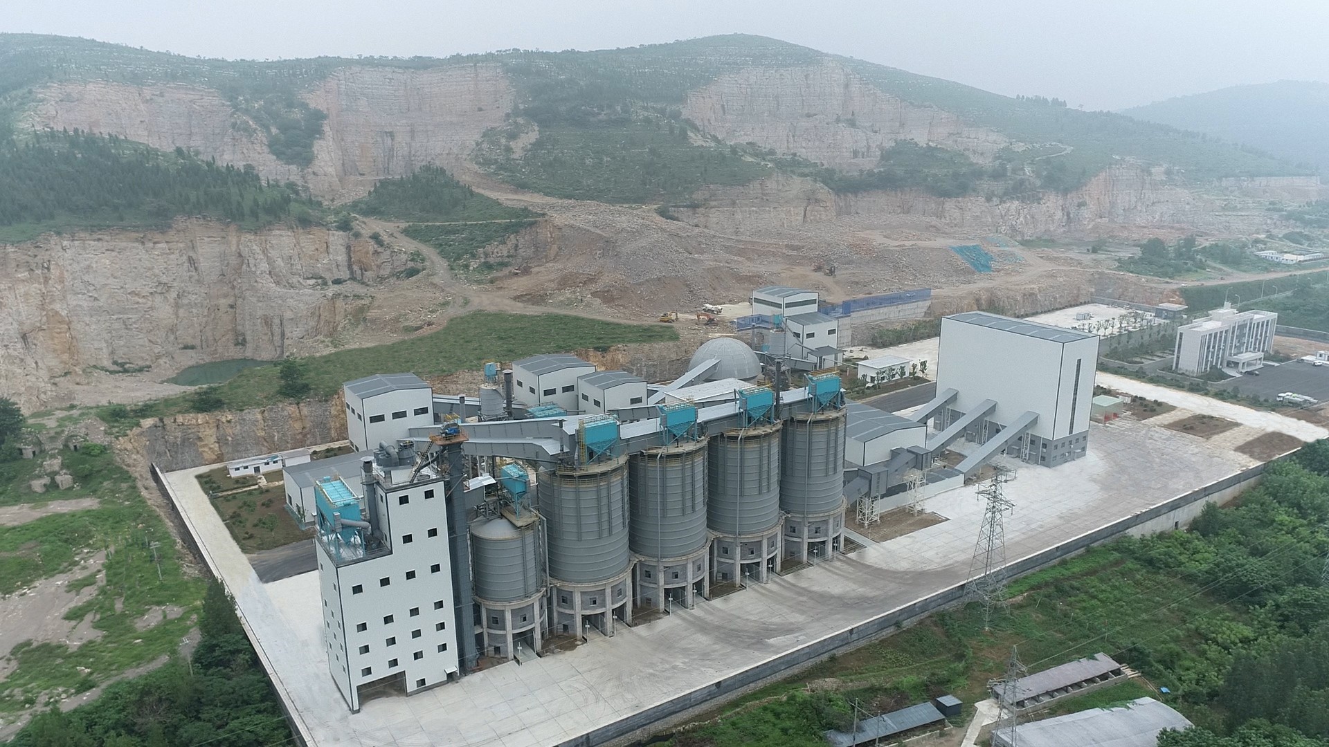 山東鑫廈新型建材有限公司年產300萬噸砂石骨料生產線/EPC